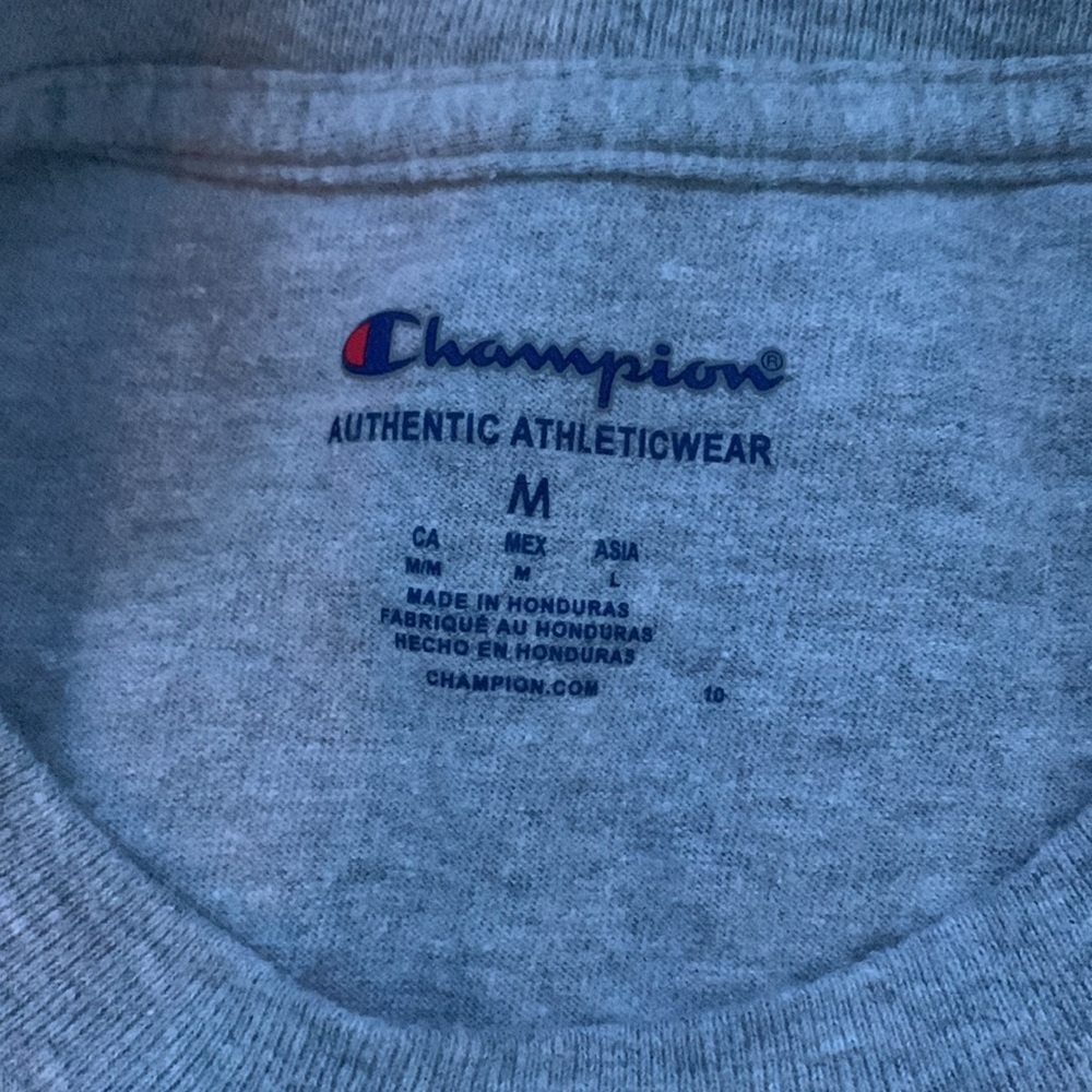 grey champion shirt ! - Picture 4 of 4